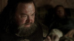 extant_GameOfThrones_1x06-AGoldenCrown_0255