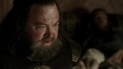 extant_GameOfThrones_1x06-AGoldenCrown_0256