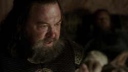 extant_GameOfThrones_1x06-AGoldenCrown_0265