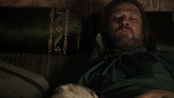 extant_GameOfThrones_1x06-AGoldenCrown_0272