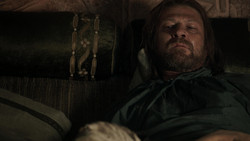 extant_GameOfThrones_1x06-AGoldenCrown_0276