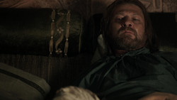 extant_GameOfThrones_1x06-AGoldenCrown_0277