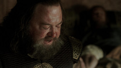 extant_GameOfThrones_1x06-AGoldenCrown_0295