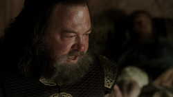 extant_GameOfThrones_1x06-AGoldenCrown_0300