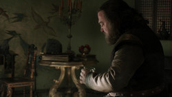extant_GameOfThrones_1x06-AGoldenCrown_0326