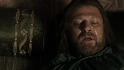 extant_GameOfThrones_1x06-AGoldenCrown_0329