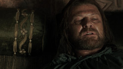 extant_GameOfThrones_1x06-AGoldenCrown_0333