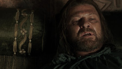 extant_GameOfThrones_1x06-AGoldenCrown_0334