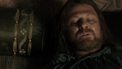 extant_GameOfThrones_1x06-AGoldenCrown_0337