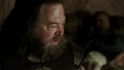 extant_GameOfThrones_1x06-AGoldenCrown_0353
