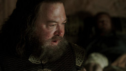 extant_GameOfThrones_1x06-AGoldenCrown_0355