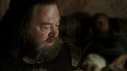 extant_GameOfThrones_1x06-AGoldenCrown_0388