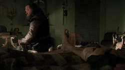 extant_GameOfThrones_1x06-AGoldenCrown_0395