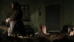 extant_GameOfThrones_1x06-AGoldenCrown_0401