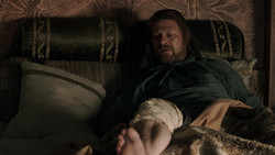 extant_GameOfThrones_1x06-AGoldenCrown_0409