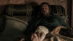 extant_GameOfThrones_1x06-AGoldenCrown_0410