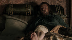 extant_GameOfThrones_1x06-AGoldenCrown_0411