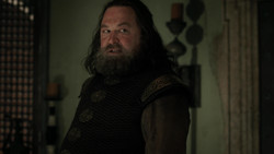 extant_GameOfThrones_1x06-AGoldenCrown_0417