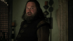 extant_GameOfThrones_1x06-AGoldenCrown_0418