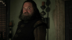 extant_GameOfThrones_1x06-AGoldenCrown_0422