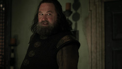 extant_GameOfThrones_1x06-AGoldenCrown_0427