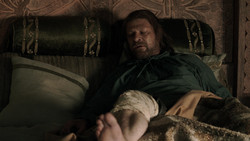 extant_GameOfThrones_1x06-AGoldenCrown_0466