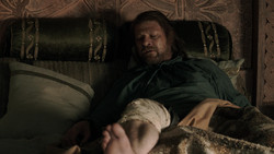 extant_GameOfThrones_1x06-AGoldenCrown_0469