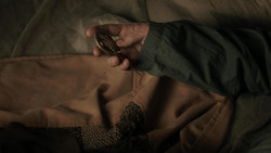 extant_GameOfThrones_1x06-AGoldenCrown_0476