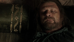 extant_GameOfThrones_1x06-AGoldenCrown_0477