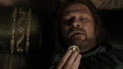 extant_GameOfThrones_1x06-AGoldenCrown_0485