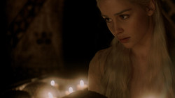 extant_GameOfThrones_1x06-AGoldenCrown_0498