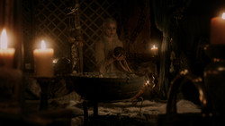 extant_GameOfThrones_1x06-AGoldenCrown_0505