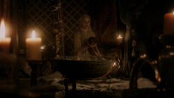 extant_GameOfThrones_1x06-AGoldenCrown_0506