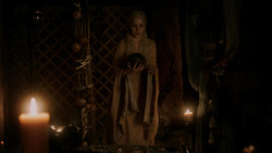 extant_GameOfThrones_1x06-AGoldenCrown_0523
