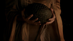 extant_GameOfThrones_1x06-AGoldenCrown_0535