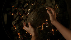 extant_GameOfThrones_1x06-AGoldenCrown_0572