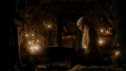 extant_GameOfThrones_1x06-AGoldenCrown_0606