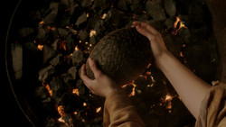 extant_GameOfThrones_1x06-AGoldenCrown_0615