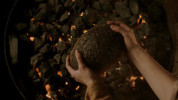 extant_GameOfThrones_1x06-AGoldenCrown_0616
