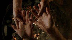 extant_GameOfThrones_1x06-AGoldenCrown_0628