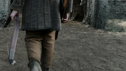 extant_GameOfThrones_1x06-AGoldenCrown_0674