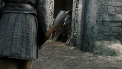 extant_GameOfThrones_1x06-AGoldenCrown_0676