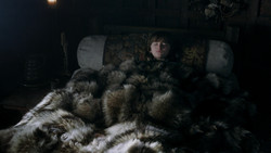 extant_GameOfThrones_1x06-AGoldenCrown_0717