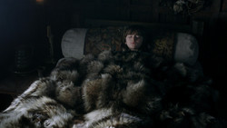 extant_GameOfThrones_1x06-AGoldenCrown_0718