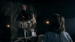extant_GameOfThrones_1x06-AGoldenCrown_0729