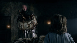 extant_GameOfThrones_1x06-AGoldenCrown_0730