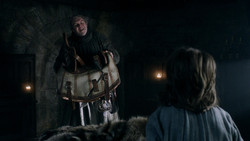extant_GameOfThrones_1x06-AGoldenCrown_0732