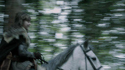 extant_GameOfThrones_1x06-AGoldenCrown_0737