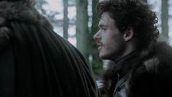 extant_GameOfThrones_1x06-AGoldenCrown_0748