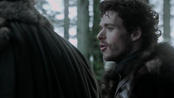 extant_GameOfThrones_1x06-AGoldenCrown_0749